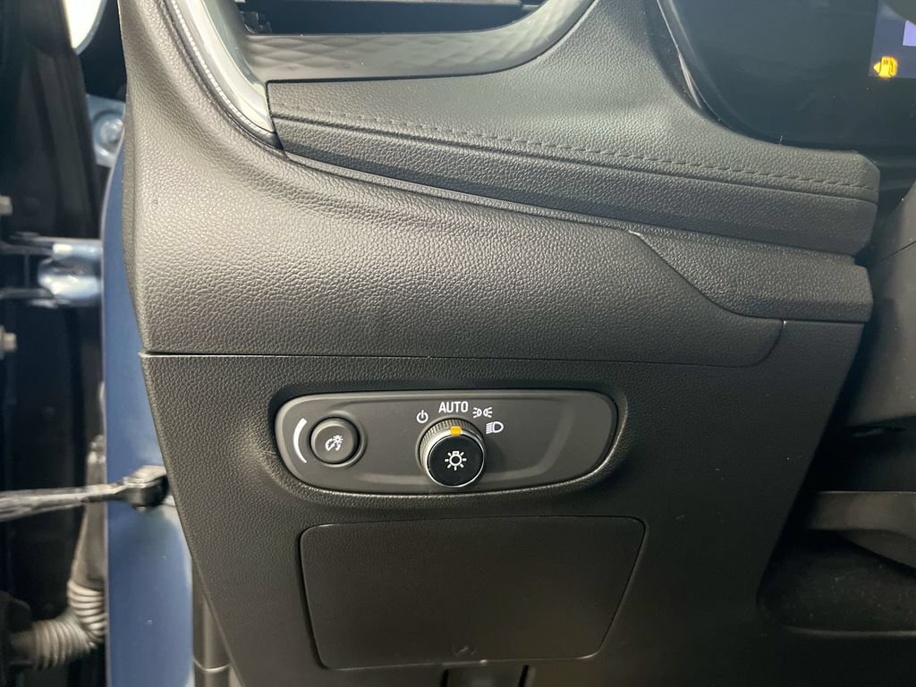 Used 2025 Buick Encore GX Preferred FWD image 18