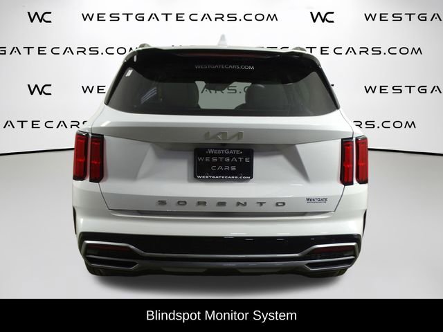 Used 2022 Kia Sorento SX image 4