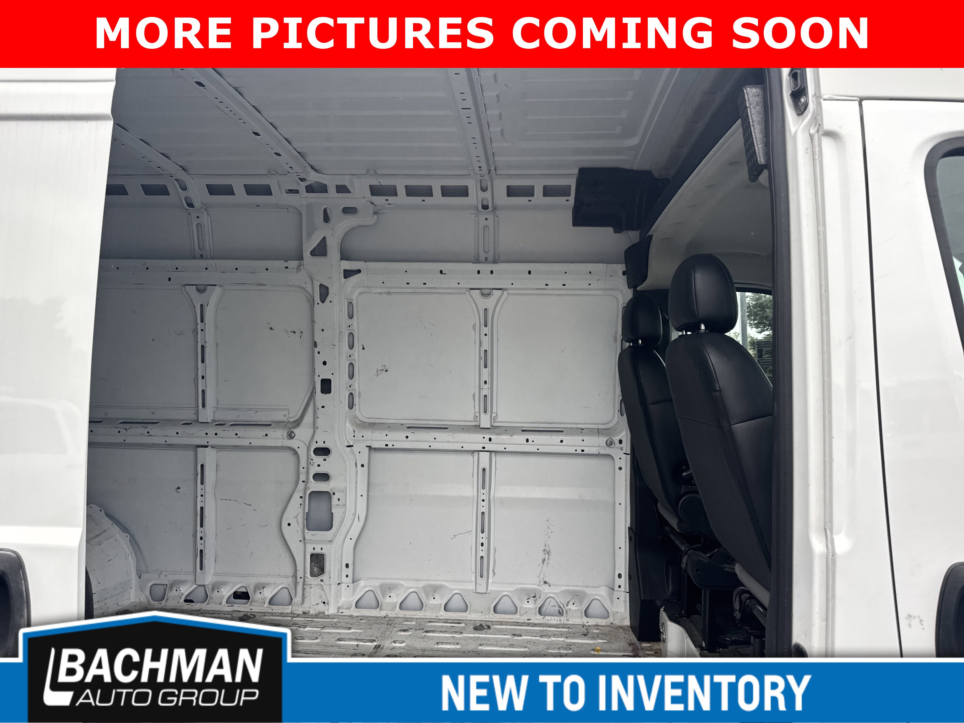 Used 2023 RAM ProMaster 2500 FWD image 3