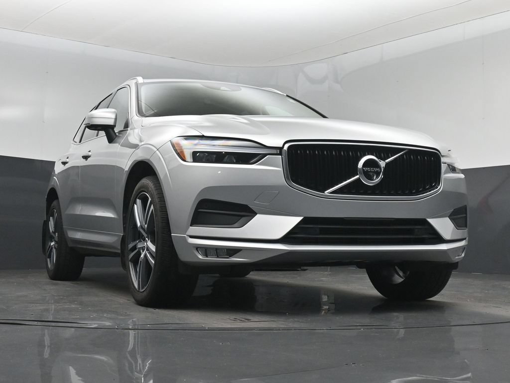 Used 2021 Volvo XC60 T5 Momentum w/ Advanced Package AWD/4WD image 32