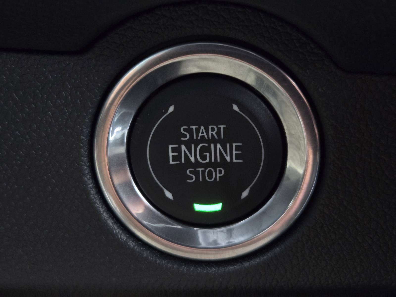 Used 2026 Chevrolet Traverse LT w/ Driver Confidence Package FWD image 35