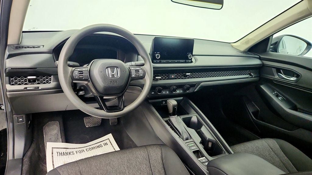 Used 2025 Honda Accord SE image 13