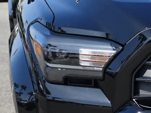 Used 2025 Toyota 4Runner TRD Sport AWD/4WD image 5