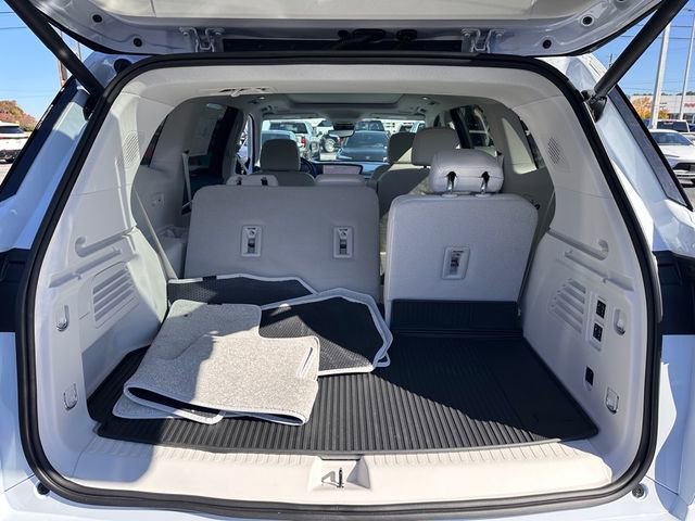 New 2026 Buick Enclave Avenir w/ Super Cruise Package image 32