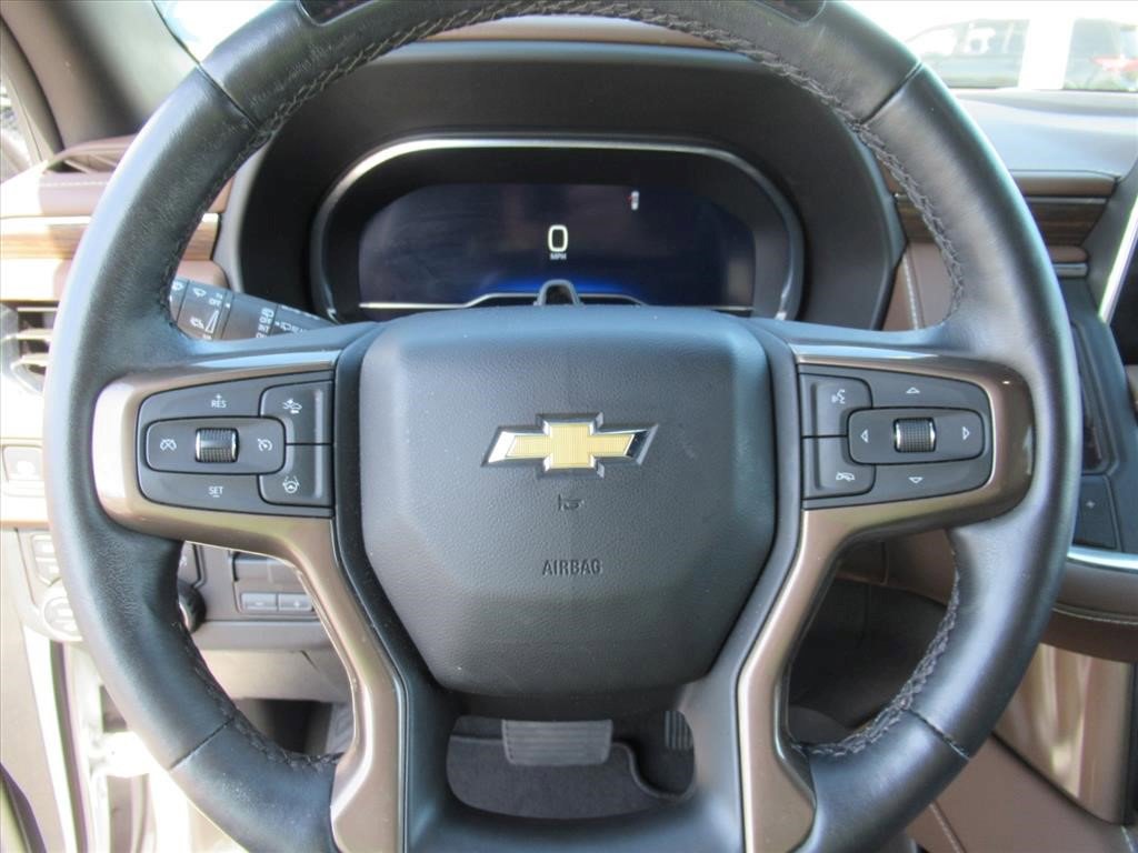 Certified 2024 Chevrolet Tahoe High Country w/ Advanced Technology Package AWD/4WD image 25