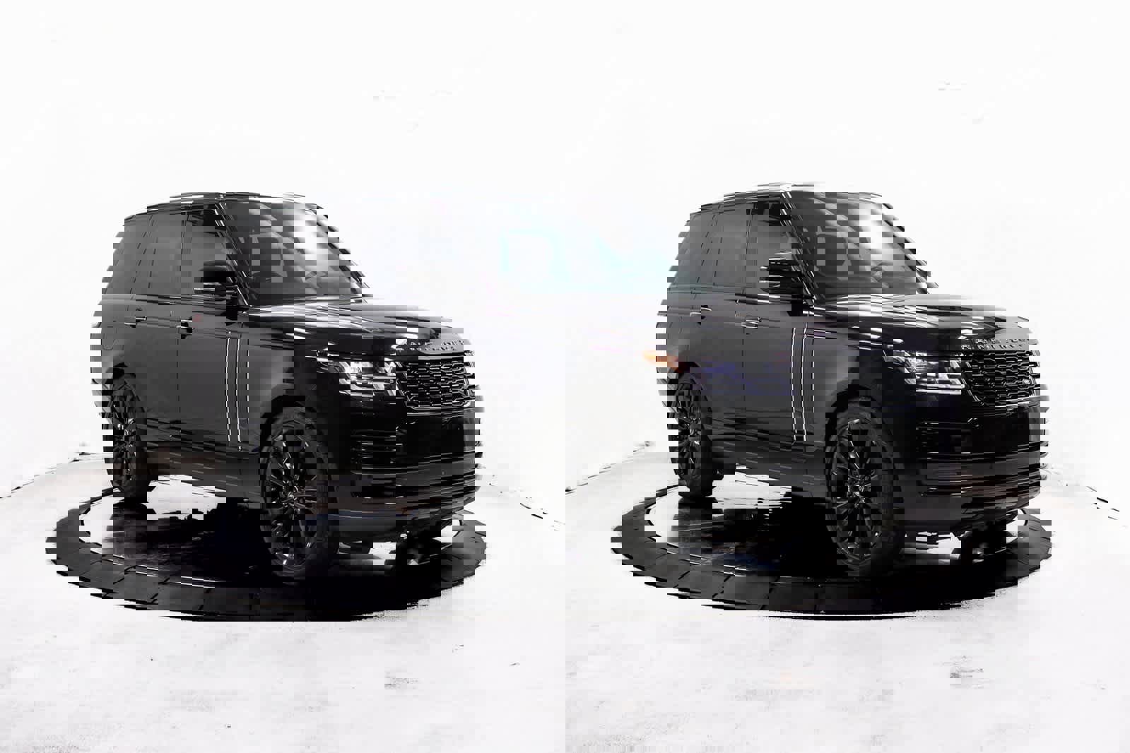 Used 2021 Land Rover Range Rover SV Autobiography Dynamic image 9