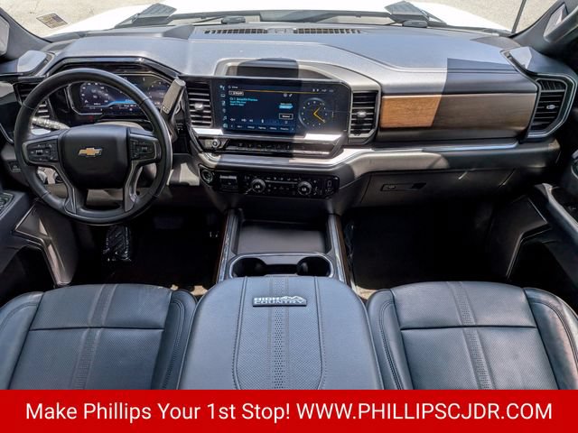 Used 2024 Chevrolet Silverado 3500 High Country w/ High Country Premium Package AWD/4WD image 14