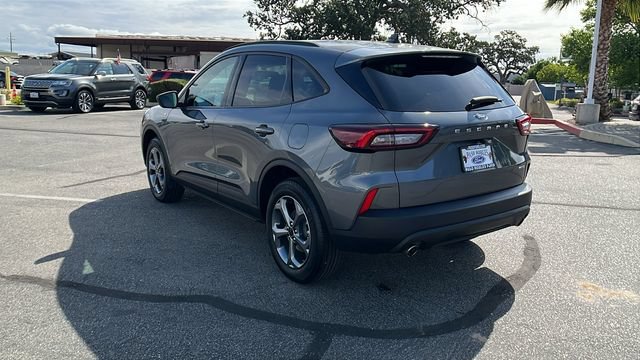 Used 2025 Ford Escape ST-Line AWD/4WD image 5