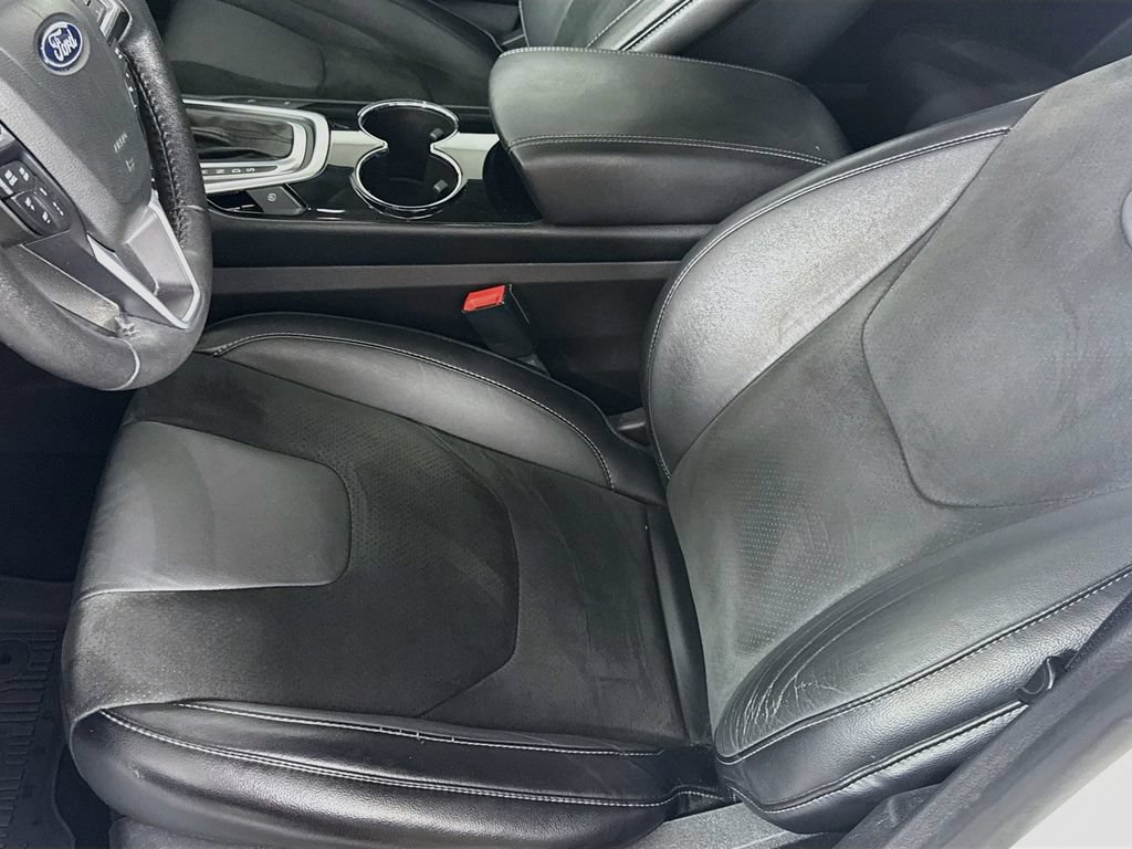 Used 2018 Ford Edge Sport w/ Equipment Group 401A AWD/4WD image 18