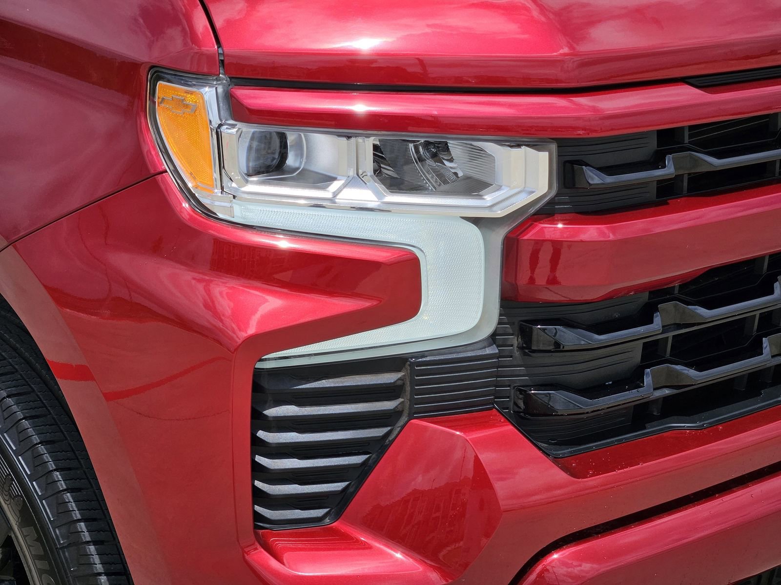 Certified 2025 Chevrolet Silverado 1500 RST w/ Convenience Package II AWD/4WD image 10
