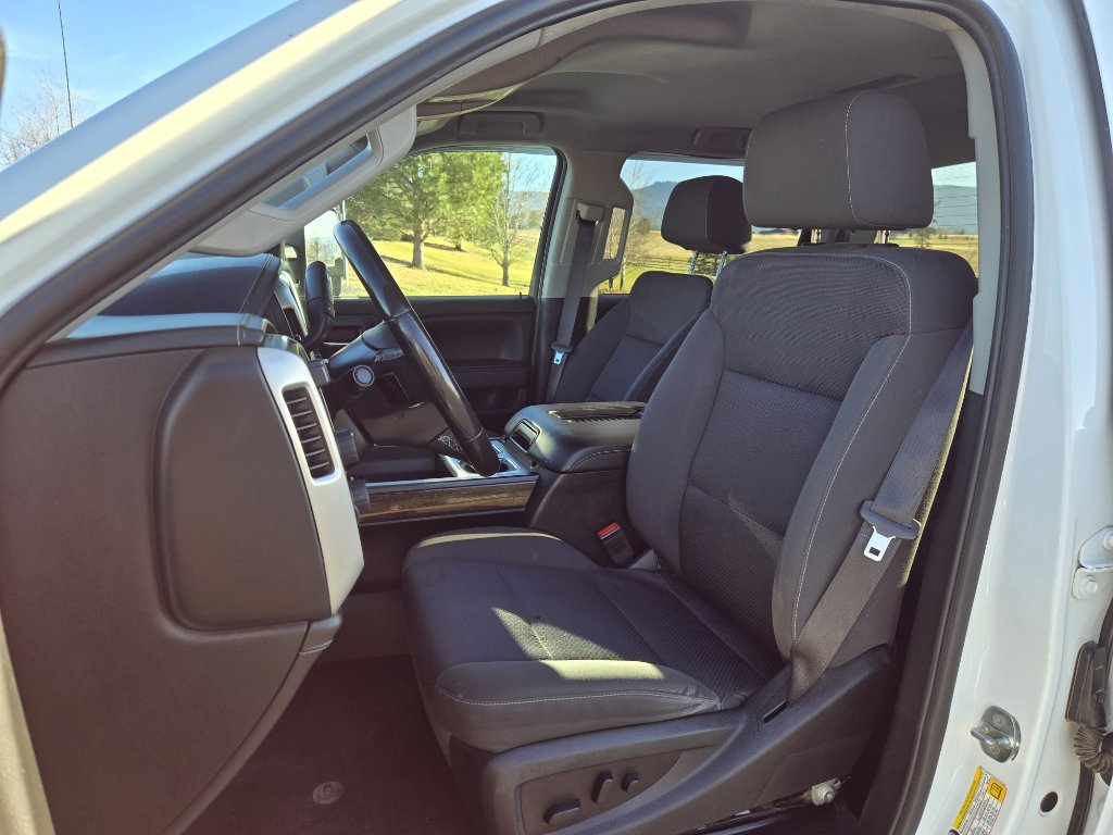 Used 2018 GMC Sierra 3500 SLE image 13