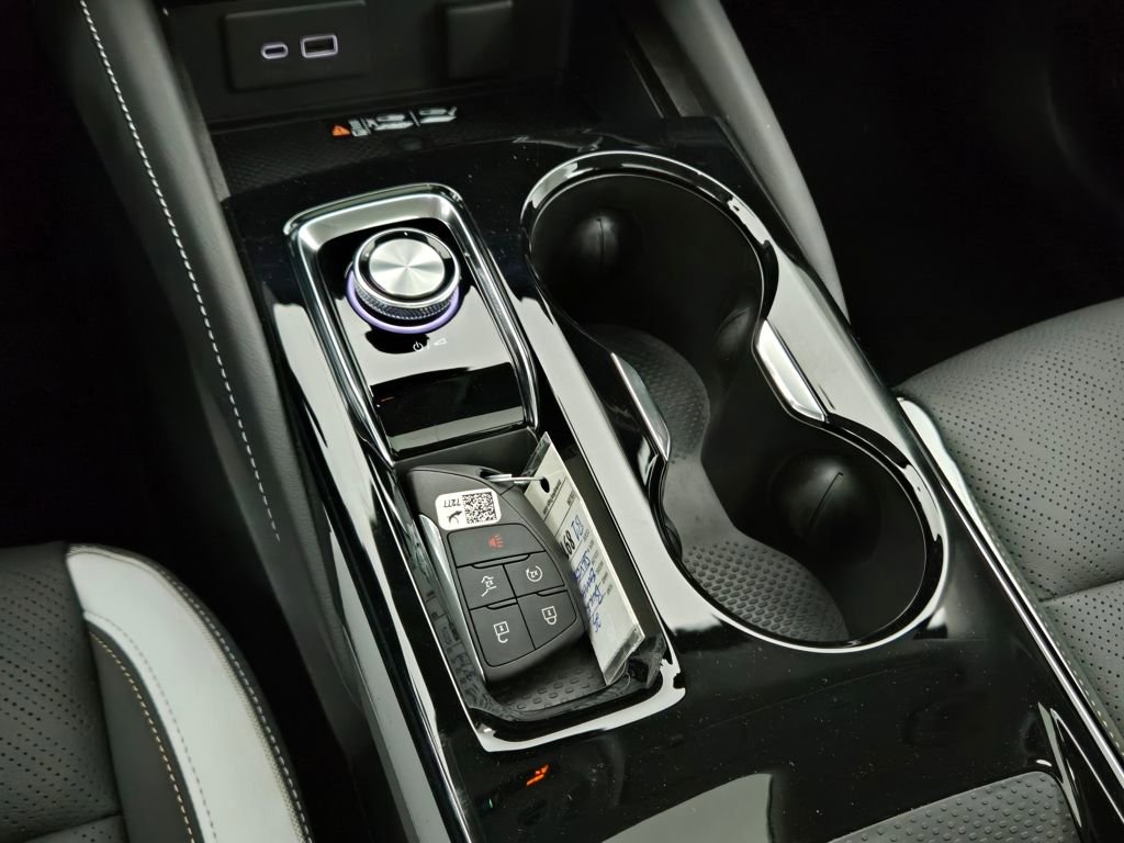 New 2025 Buick Envision Sport Touring image 30