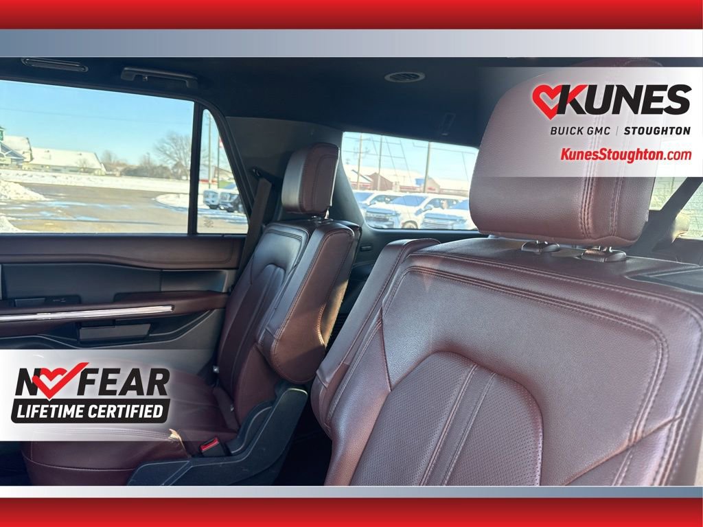 Used 2024 Ford Expedition Limited image 29