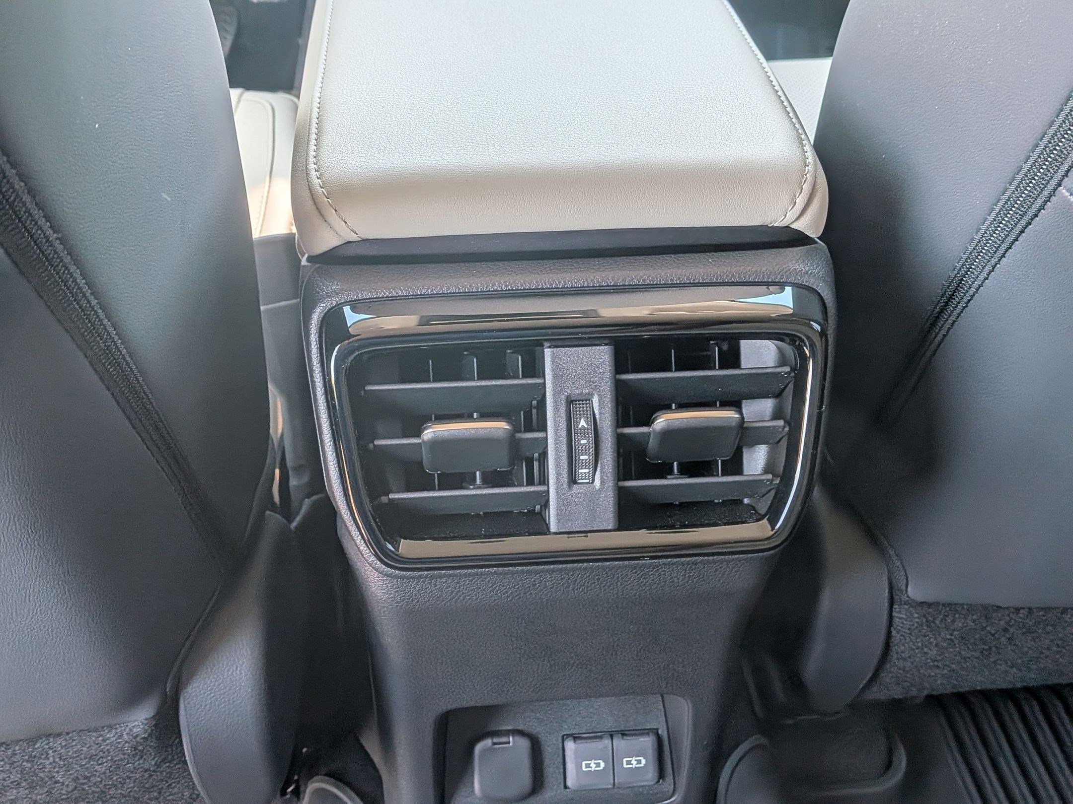 Used 2025 Lexus NX 450h+ AWD w/ Accessory Package (2T) image 31