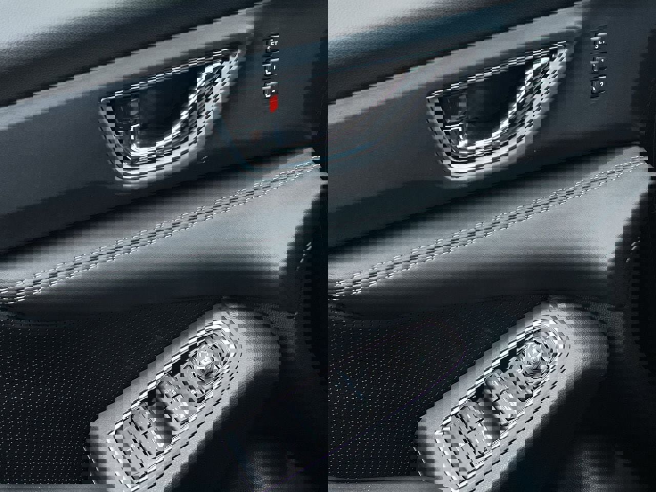 Used 2023 Subaru Ascent Limited w/ Technology Package image 21