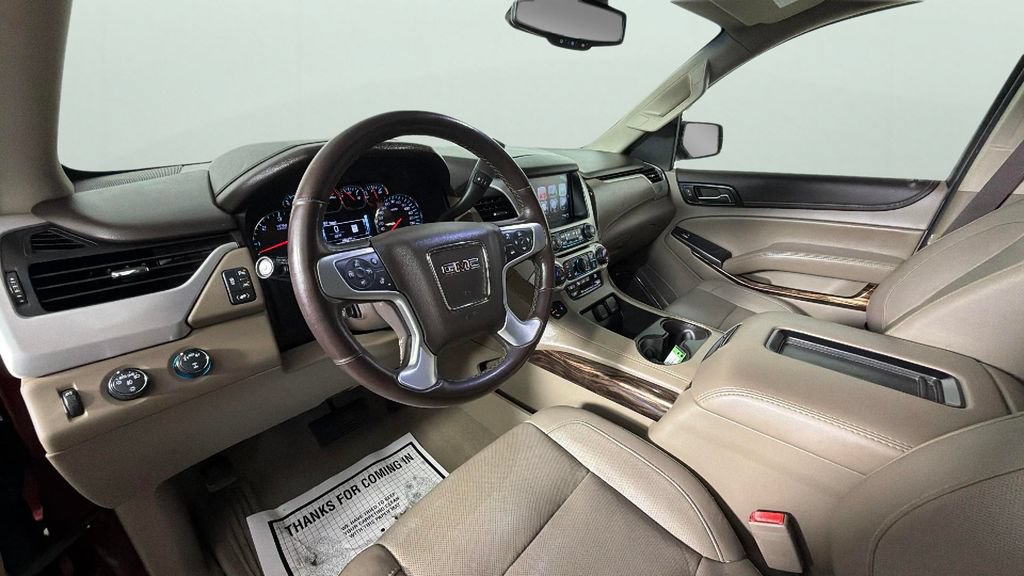 Used 2019 GMC Yukon XL SLT w/ Open Road Package AWD/4WD image 18