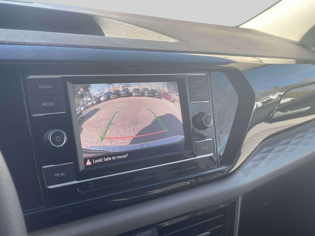 Used 2022 Volkswagen Taos S image 27