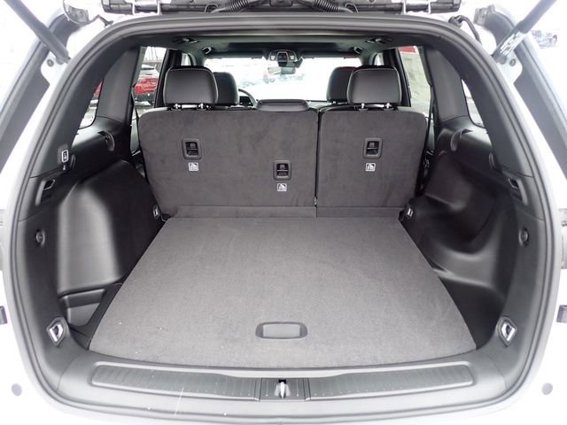 New 2025 Jeep Grand Cherokee Altitude image 6