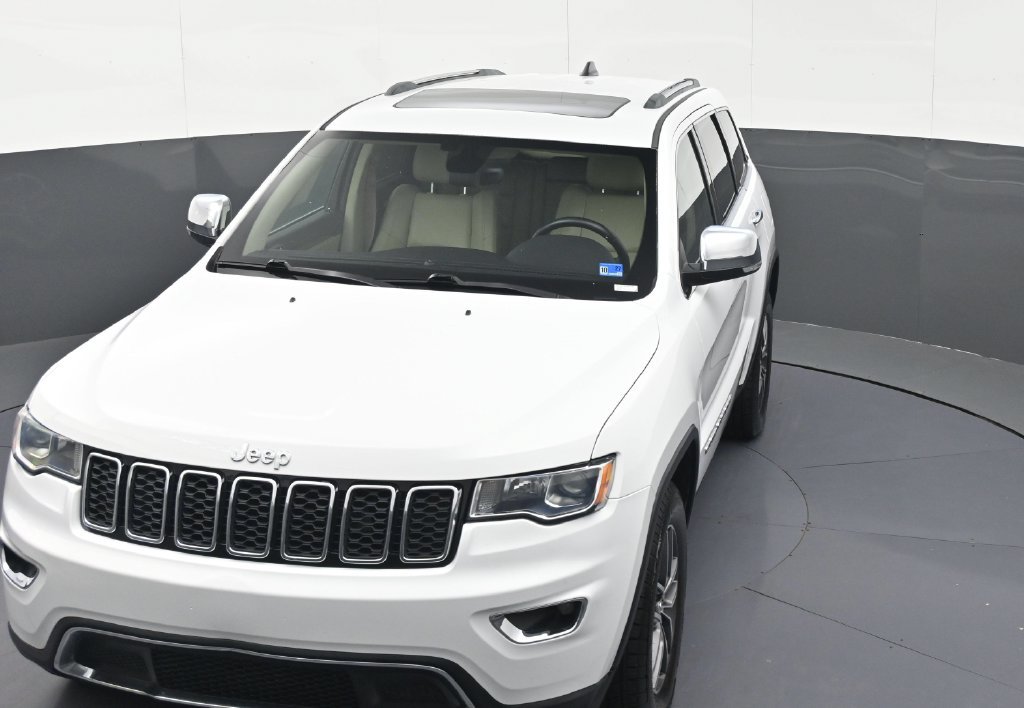 Used 2018 Jeep Grand Cherokee Limited AWD/4WD image 30