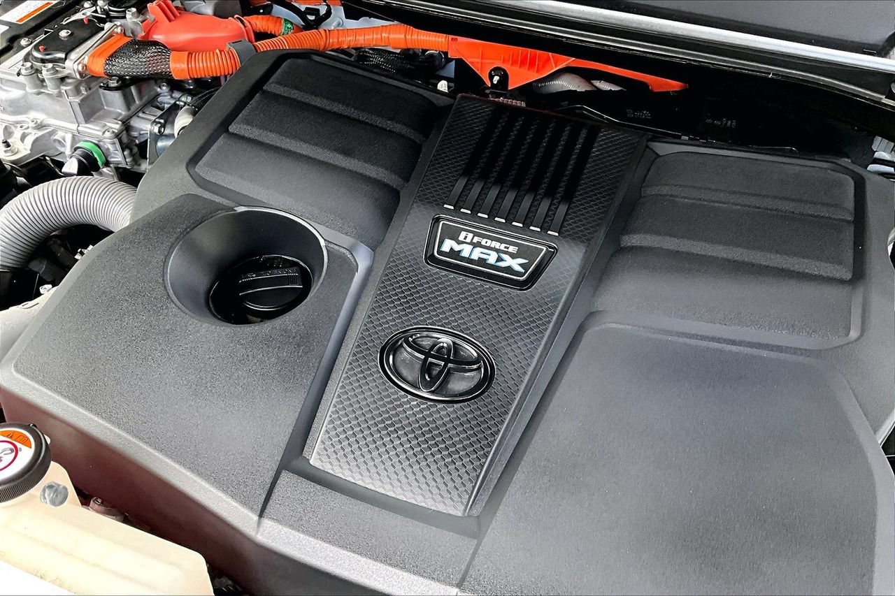 Used 2024 Toyota Sequoia TRD Pro AWD/4WD image 30