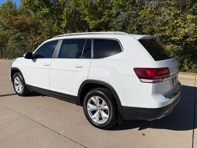 Used 2018 Volkswagen Atlas S FWD image 3