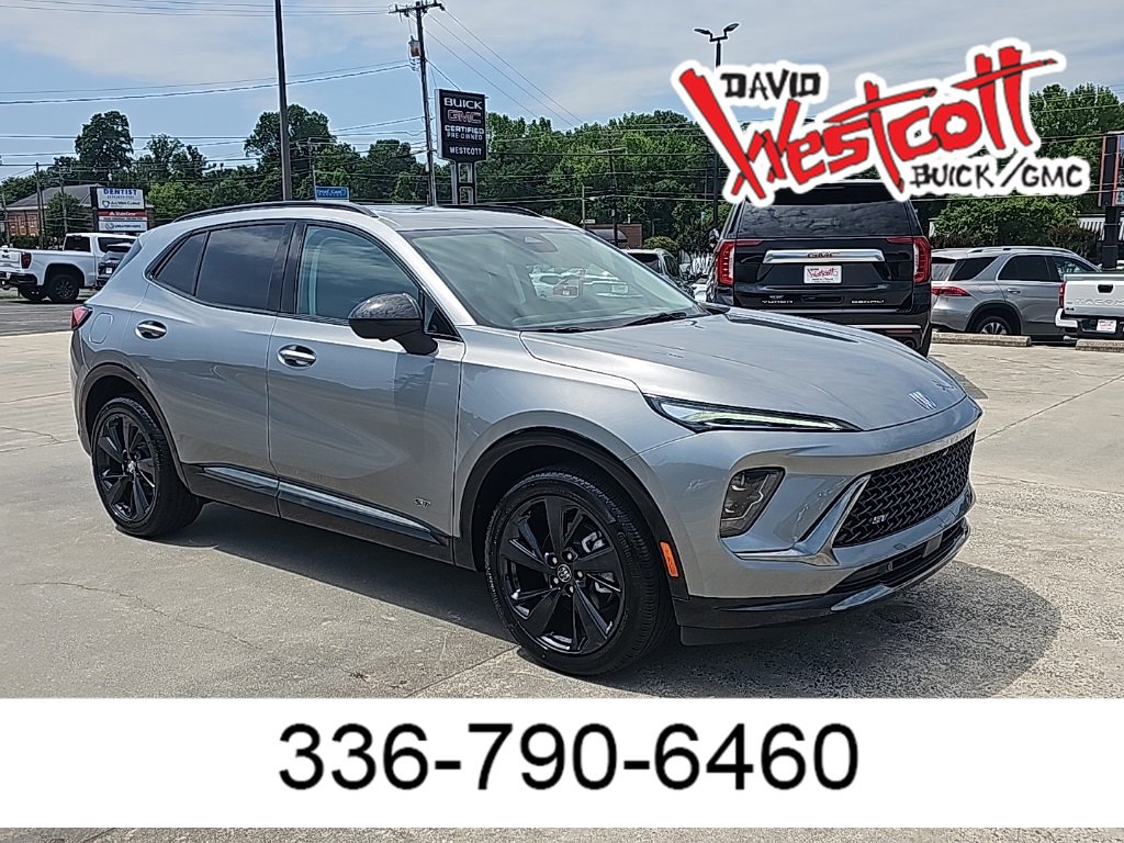 New 2025 Buick Envision Sport Touring image 1