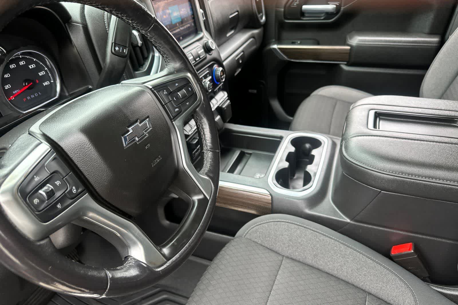 Used 2021 Chevrolet Silverado 1500 RST AWD/4WD image 12