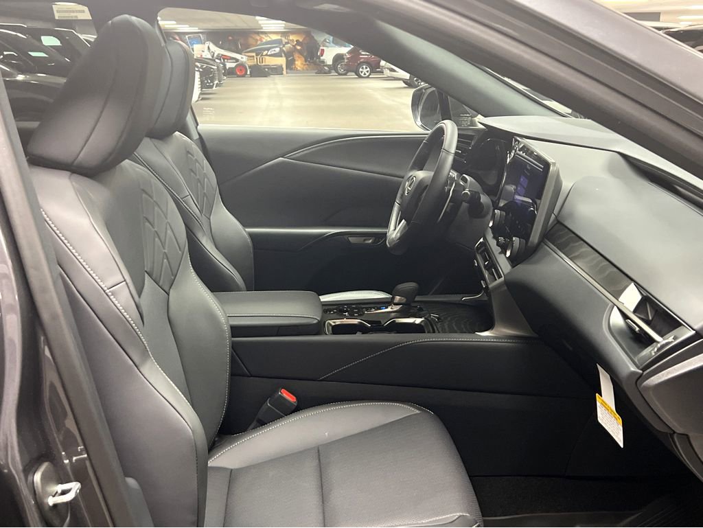 New 2026 Lexus RX 450h AWD image 28