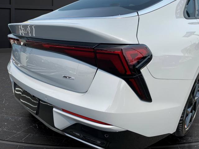 New 2026 Kia K5 GT-Line w/ GT-Line Premium Package FWD image 39