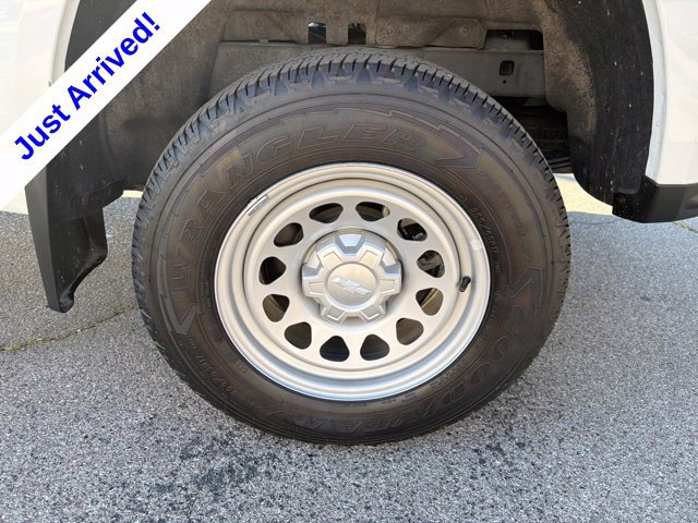 Used 2024 Chevrolet Colorado W/T w/ Safety Package RWD image 14