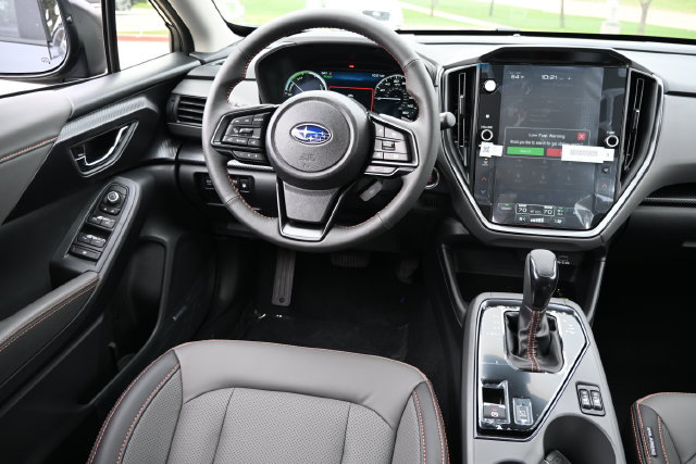New 2026 Subaru Crosstrek 2.5i Limited AWD/4WD image 9