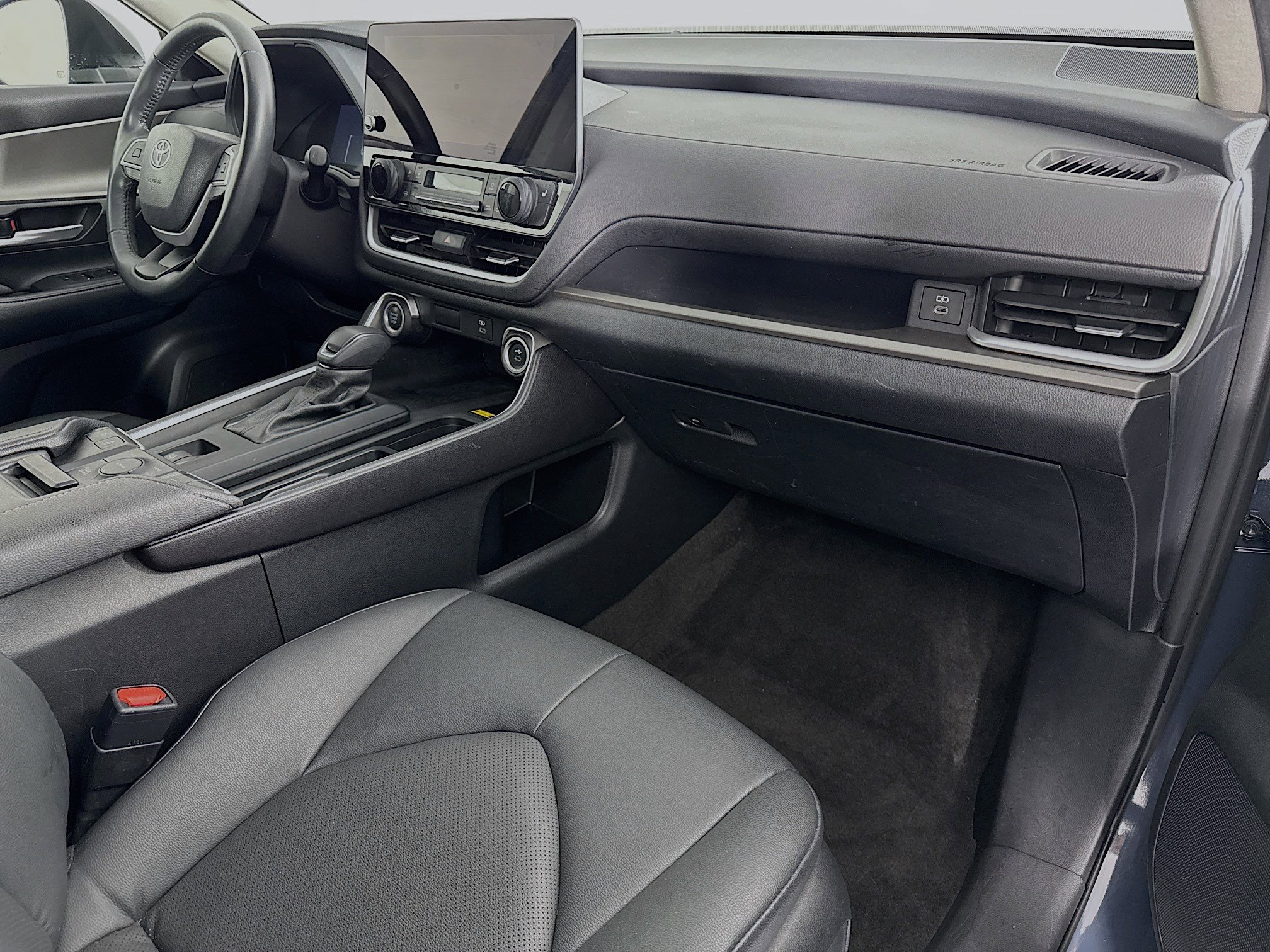 Used 2024 Toyota Grand Highlander XLE image 30