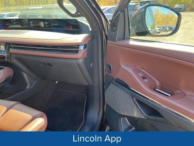 New 2026 Lincoln Navigator L Reserve AWD/4WD image 28