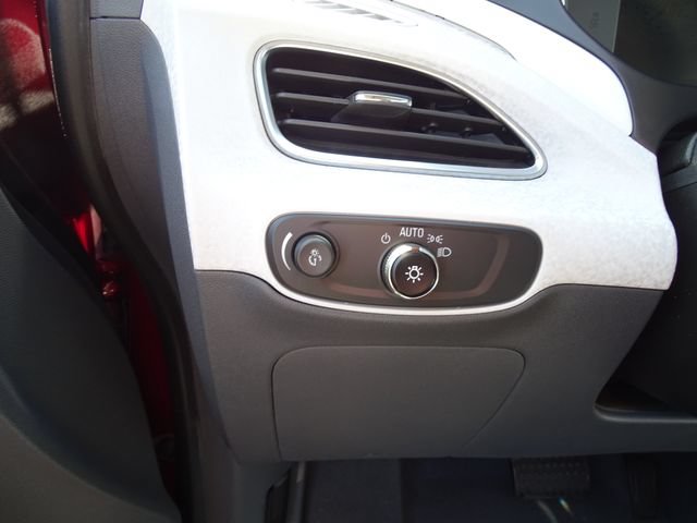 Certified 2021 Chevrolet Bolt LT FWD image 20