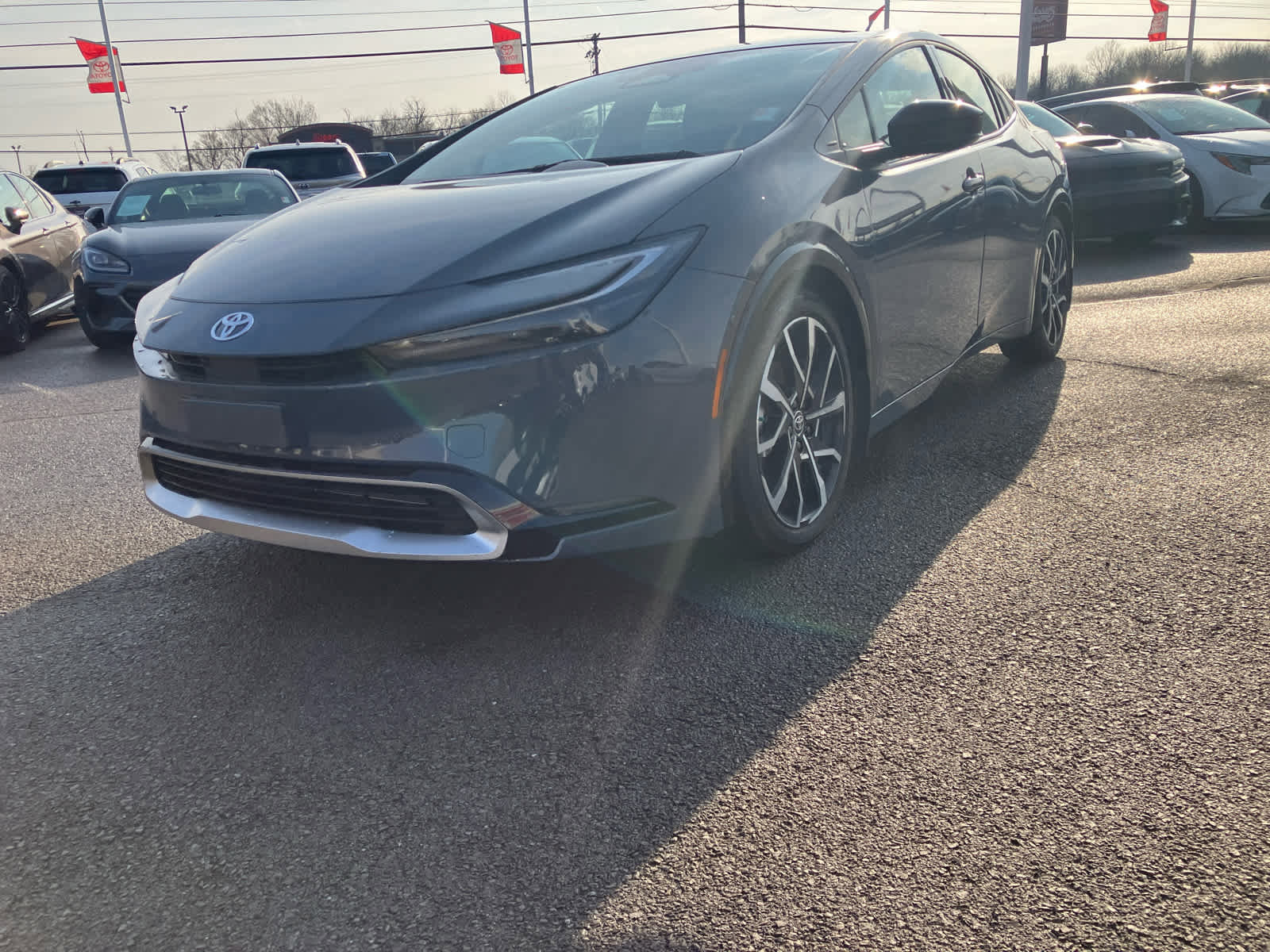 Used 2025 Toyota Prius Plug-In Hybrid w/ Limited Premium Package image 3