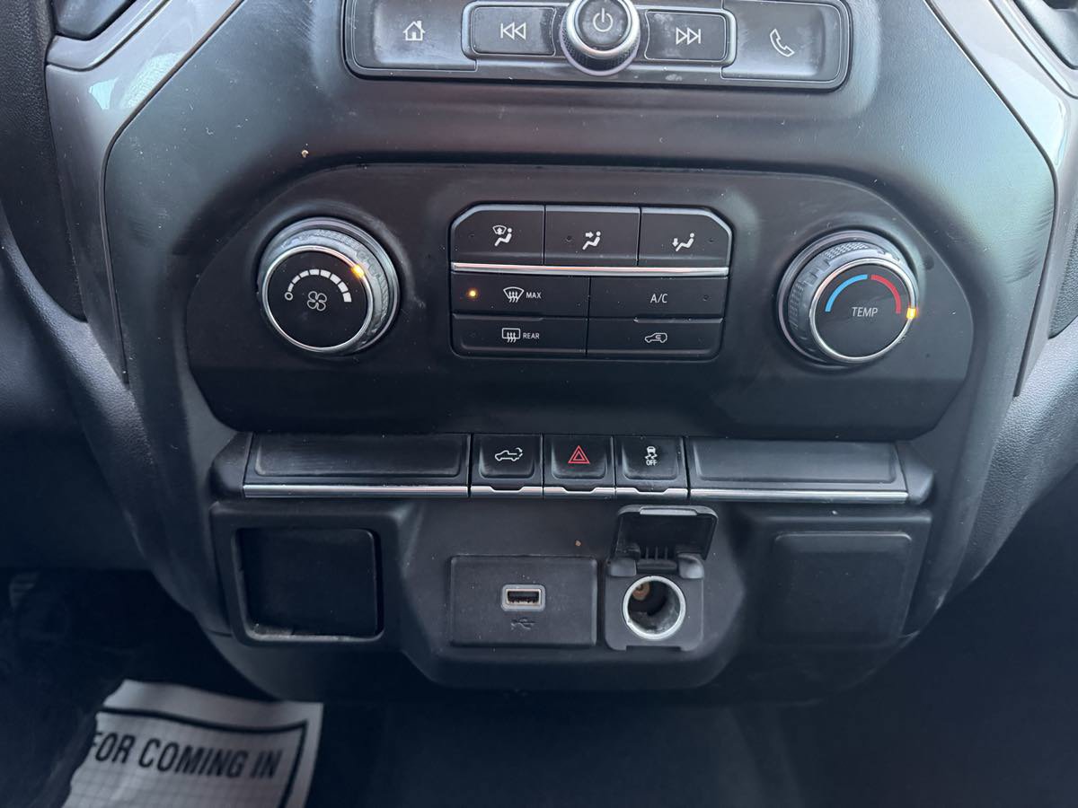 Used 2019 Chevrolet Silverado 1500 Custom w/ Custom Value Package image 34