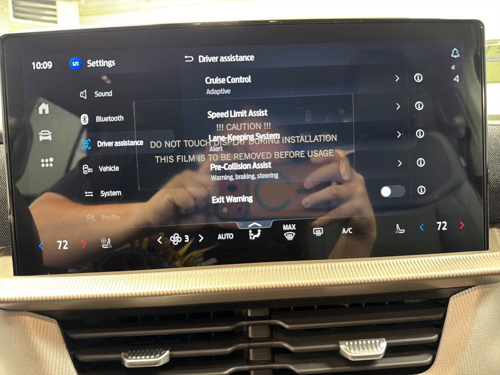 New 2026 Ford Explorer Active w/ Active Comfort Package RWD image 26