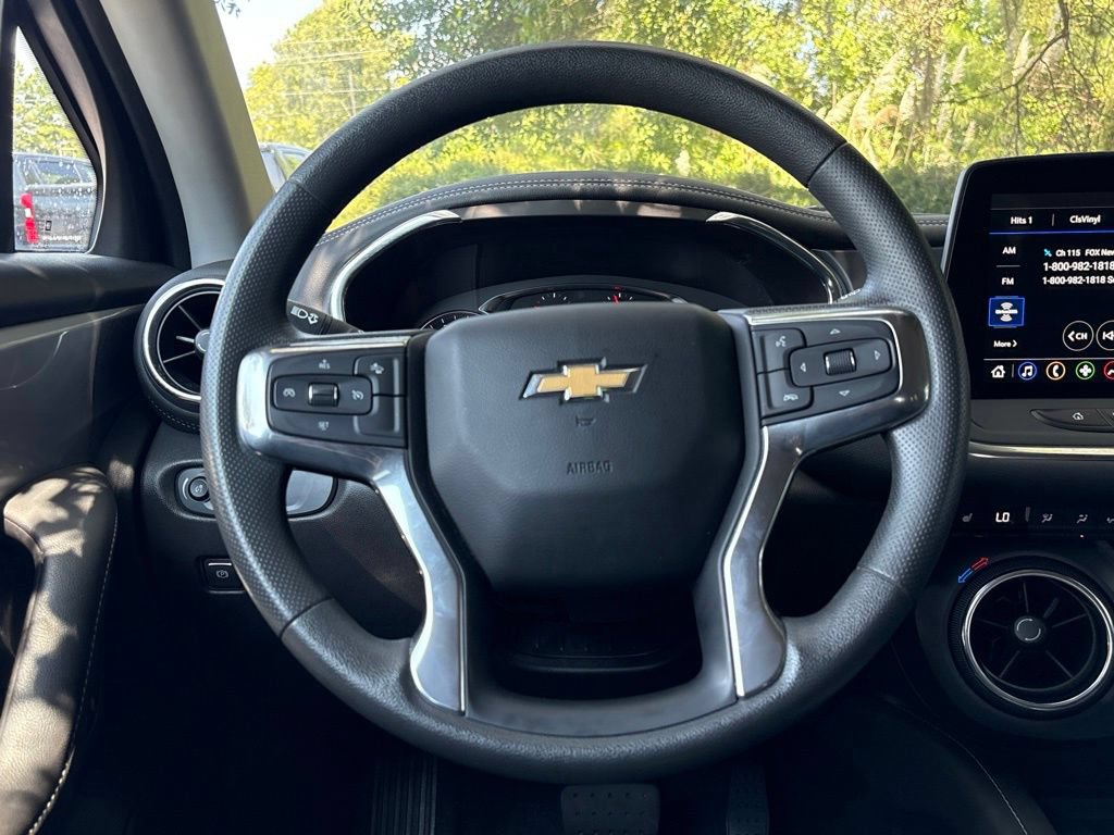 Used 2024 Chevrolet Blazer LT w/ Convenience Package FWD image 27