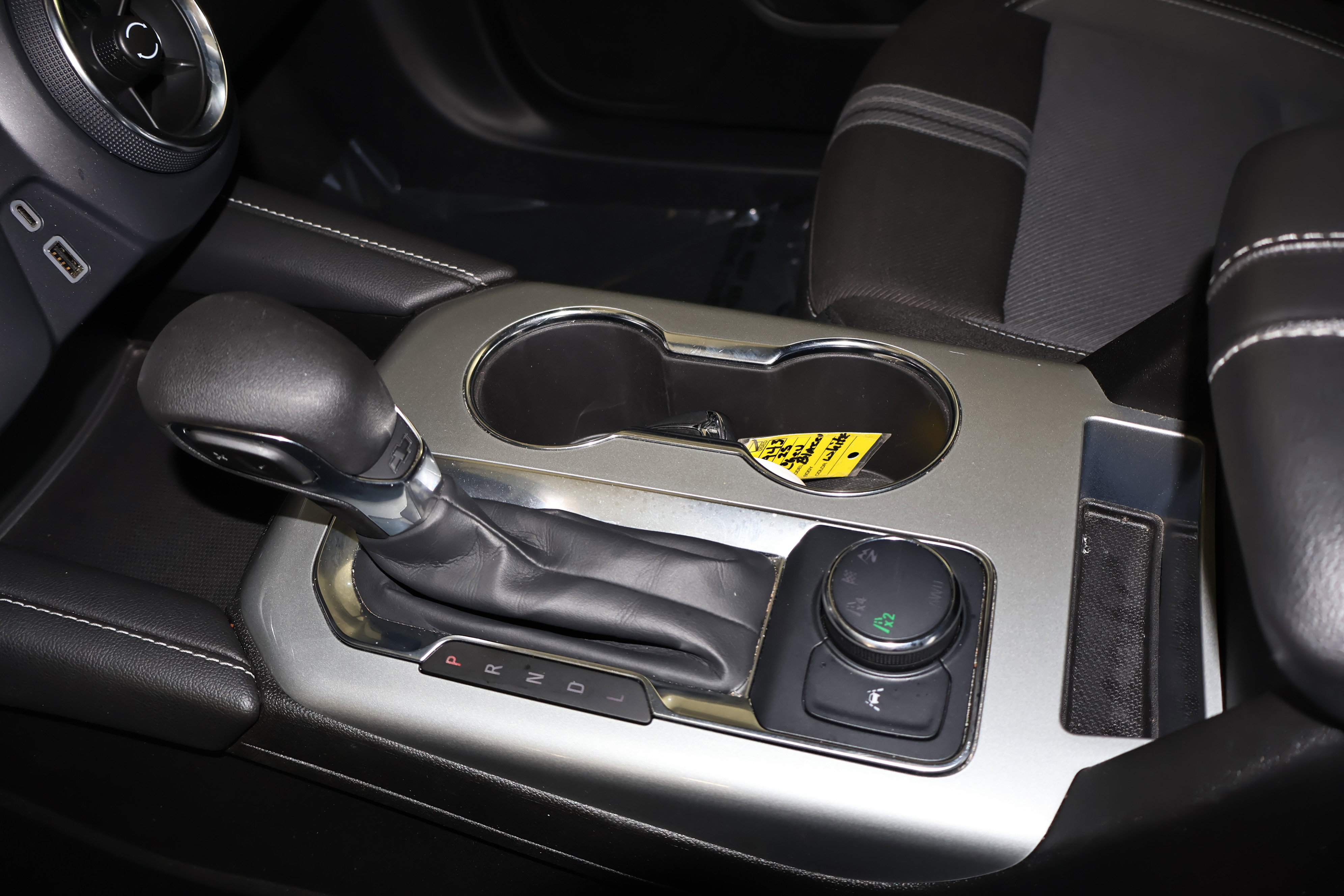 Used 2025 Chevrolet Blazer LT image 31