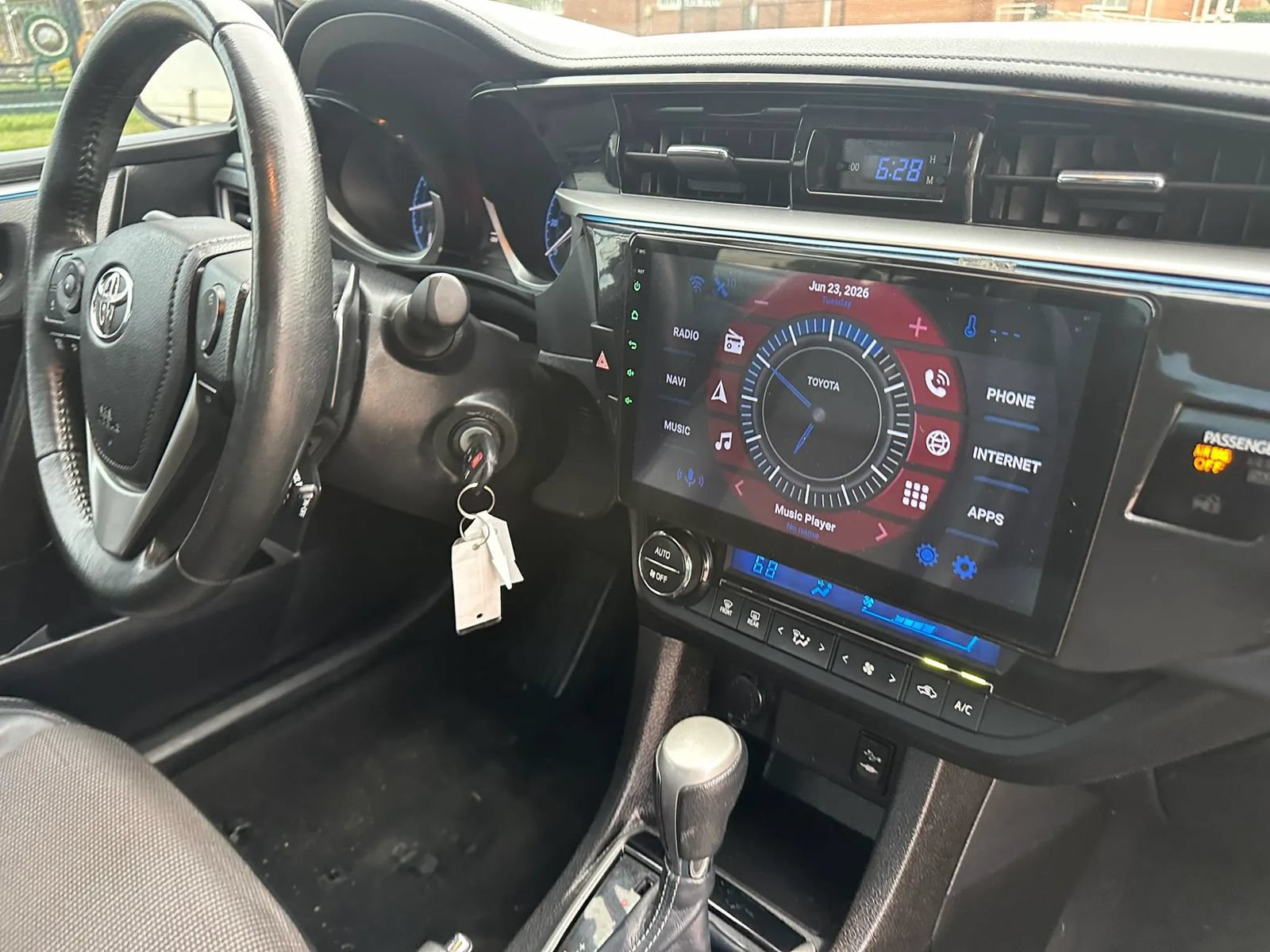 Used 2014 Toyota Corolla S FWD image 26