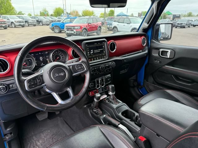 Used 2022 Jeep Gladiator Rubicon w/ LED Lighting Group AWD/4WD image 17