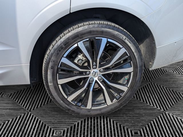 Used 2023 Volvo XC60 B5 Ultimate w/ Climate Package AWD/4WD image 9