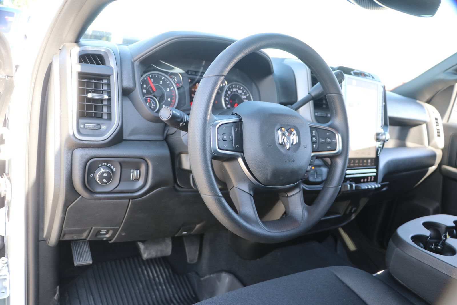 New 2025 RAM 2500 Tradesman AWD/4WD image 13