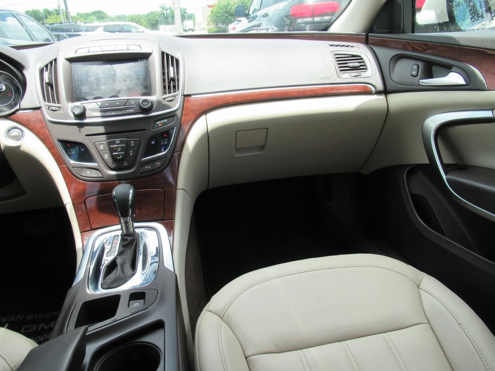 Used 2015 Buick Regal Premium FWD image 14