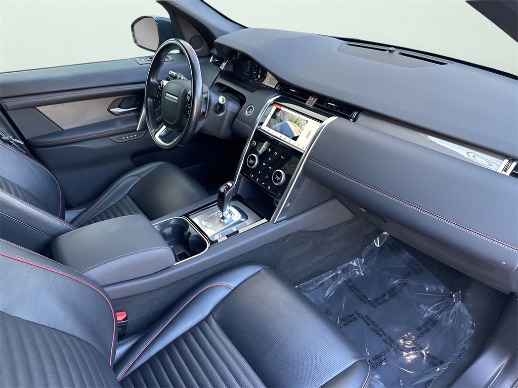 Used 2020 Land Rover Discovery Sport SE R-Dynamic image 38