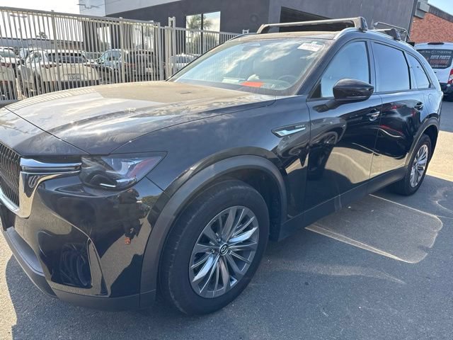 Used 2024 MAZDA CX-90 Plug-In Hybrid w/ Preferred AWD/4WD image 2