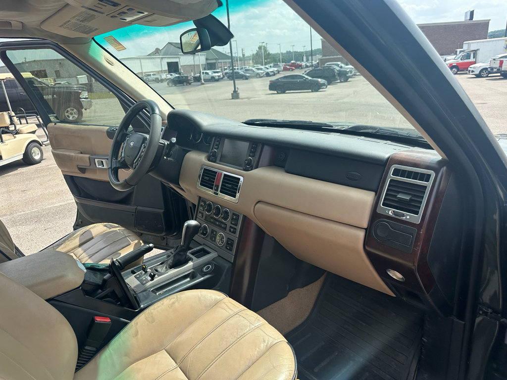 Used 2006 Land Rover Range Rover HSE AWD/4WD image 16