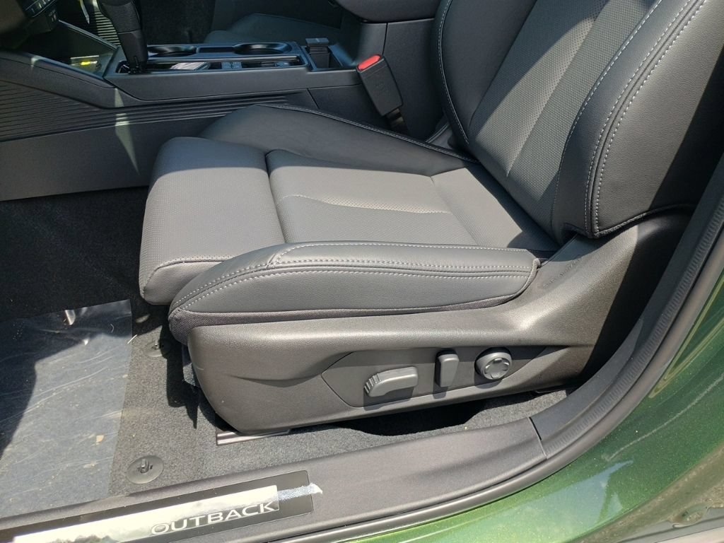 New 2026 Subaru Outback Touring XT AWD/4WD image 13