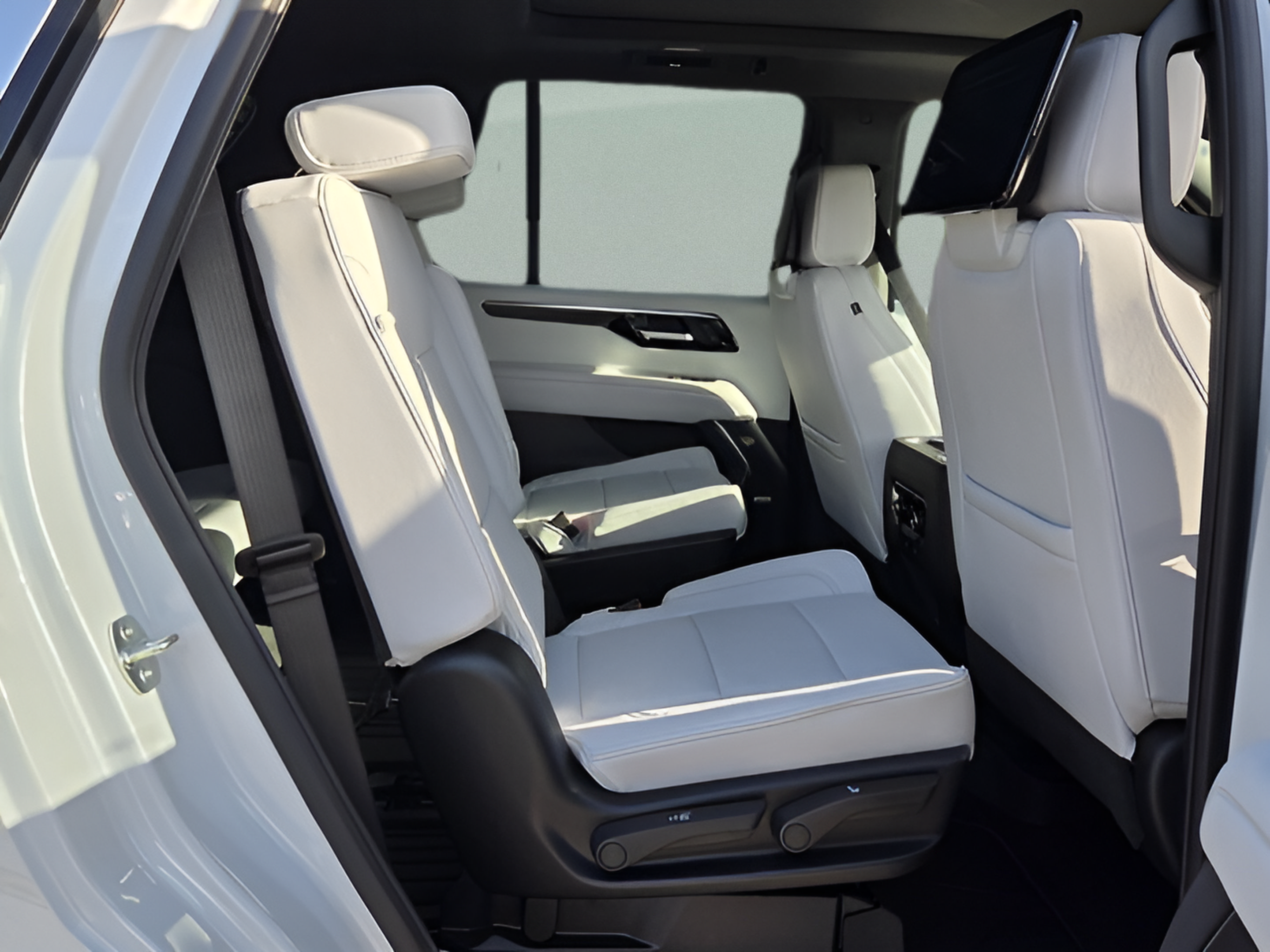 New 2026 Chevrolet Tahoe Premier AWD/4WD image 14