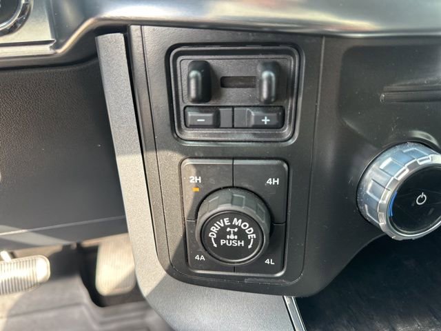 Used 2022 Ford F150 Lariat image 21